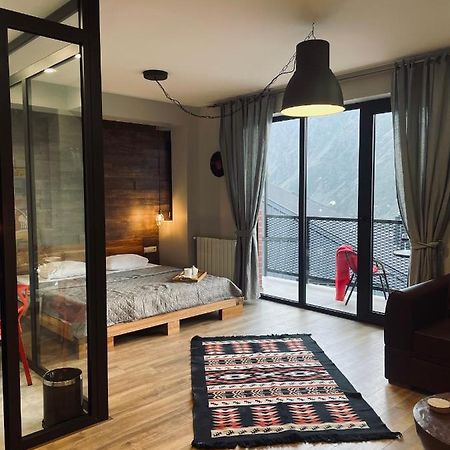 Kazbegi Stylish Apartment Exterior photo