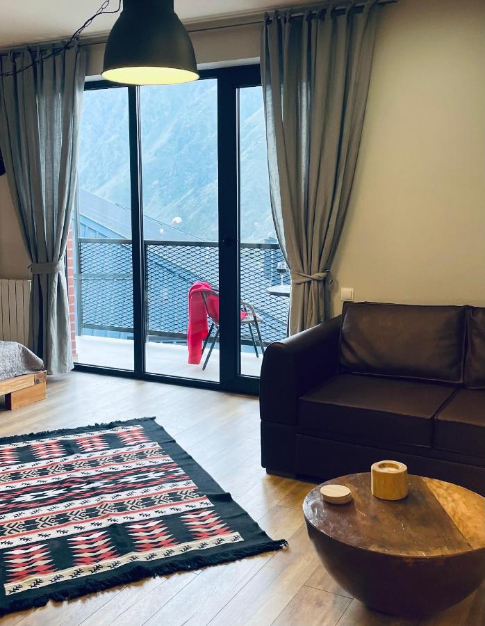 Kazbegi Stylish Apartment Exterior photo